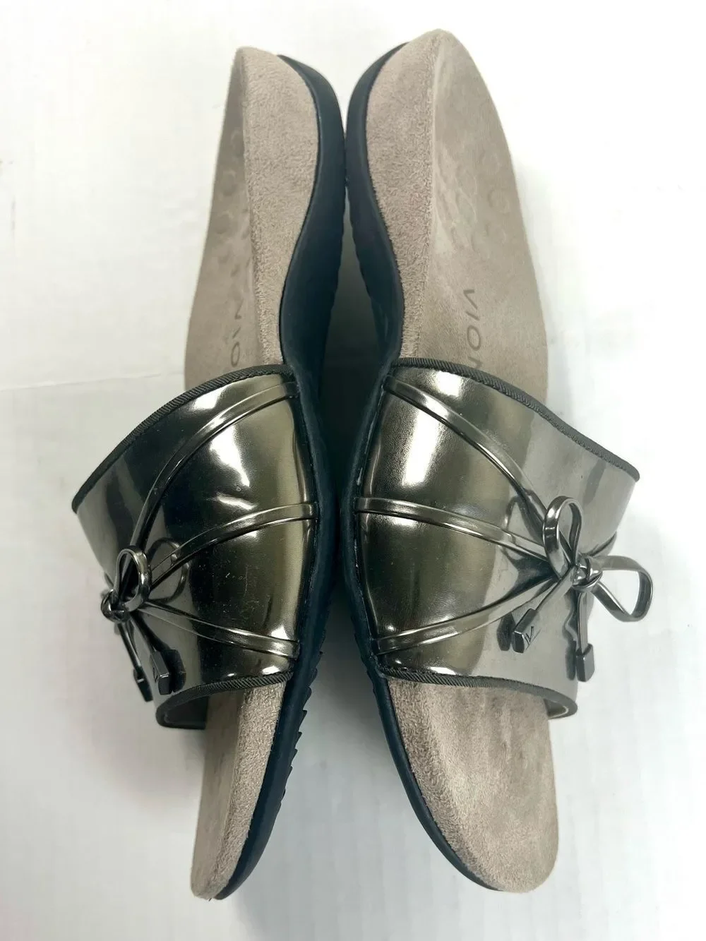 Vionic Bella Orthotic Sandals with Bow
